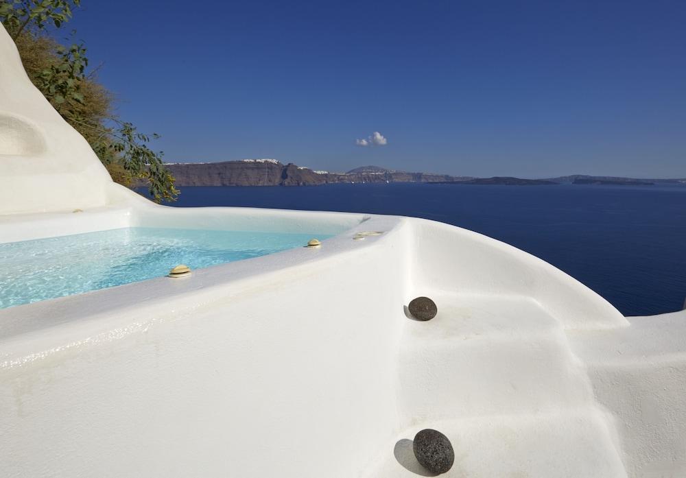 Liakada Oia Suites Exteriör bild