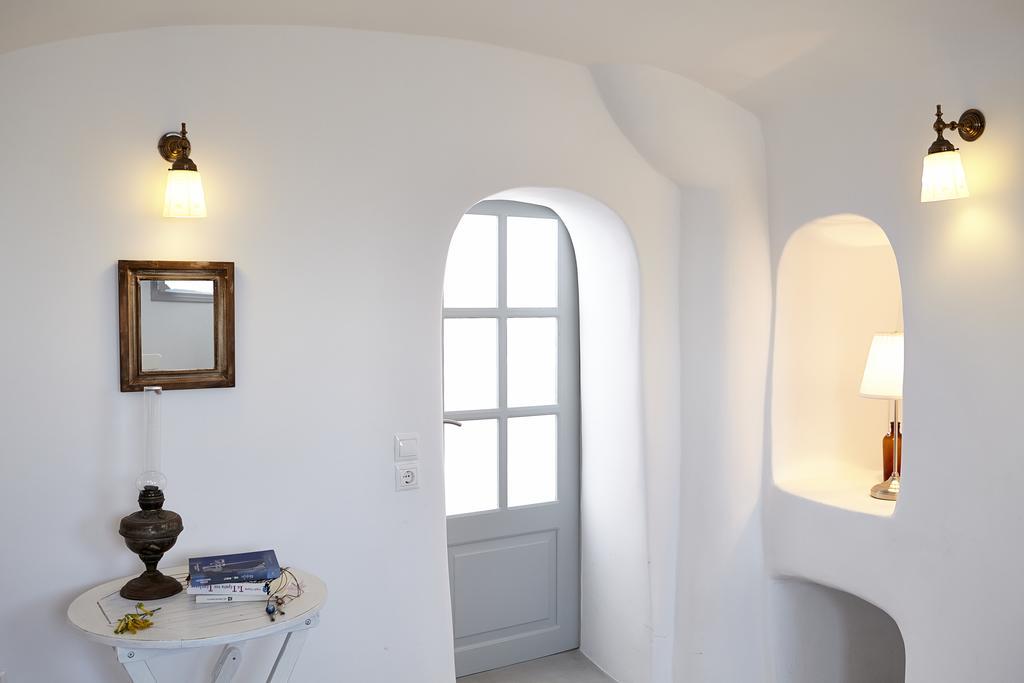Liakada Oia Suites Exteriör bild